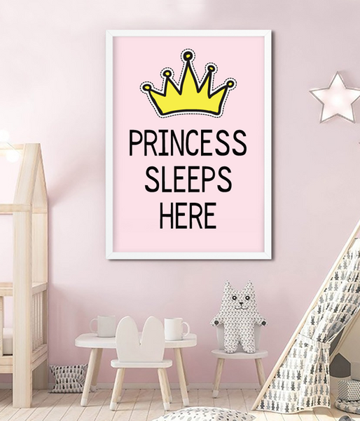 Постер для дитячої кімнати "Princess sleeps here" 2 розміри (03193) 03193 фото