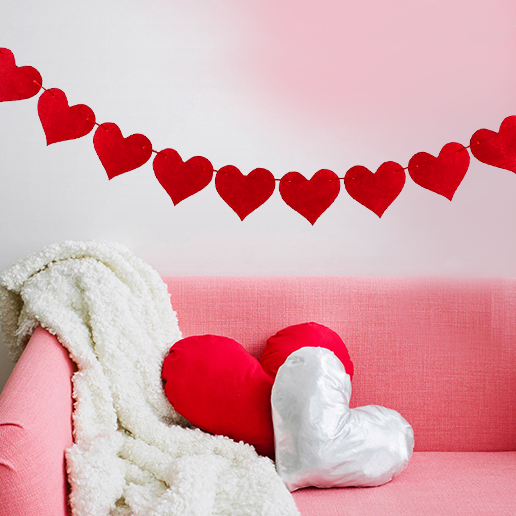 Гірлянда-серця з фетру на День Святого Валентина "Red Hearts" 10 шт (VD-009) VD-009 фото