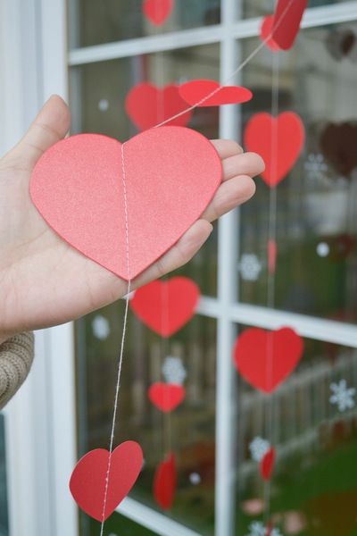 Гірлянда із сердечок на День Закоханих "Red hearts" (2 метри) VD-120 фото
