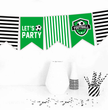 Гирлянда-флажки для украшения футбольной вечеринки "FOOTBALL PARTY" (12 флажков)