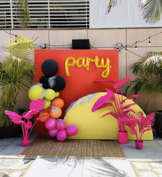 Большой воздушный шар-надпись "Party" золотой 65x105 см (B332023) B332023 фото