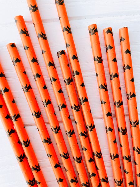 Бумажные трубочки оранжевые с летучими мышами на Хэллоуин 10 шт (034502) 034503 фото