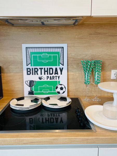 Постер-табличка из пластика для футбольной вечеринки "Birthday Party" 40x50 см (F70081) F70081 фото