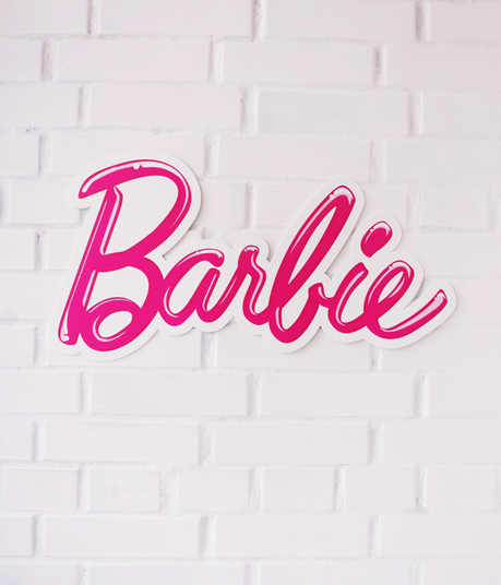Табличка-логотип Barbie пластик 65х35 см (02897) - купить в