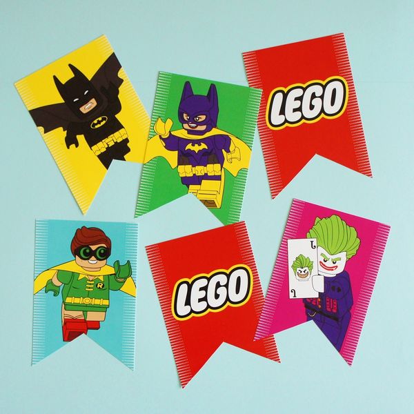 Гирлянда из флажков "Лего Бэтмен" (12 флажков) L907 фото