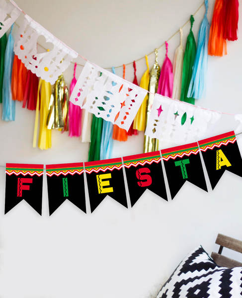Бумажная гирлянда "FIESTA" 8 флажков (06169) 06169 фото