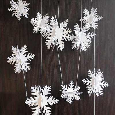 Гирлянда из 3D снежинок White 3 метра (N-33) N-33 фото